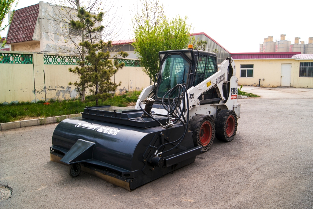 山貓無塵封閉清掃車